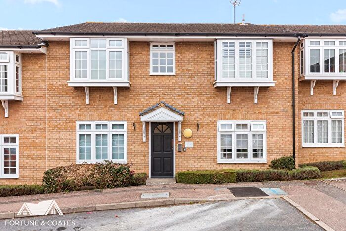 1 Bedroom Flat For Sale In Nursery Fields, Sawbridgeworth, CM21