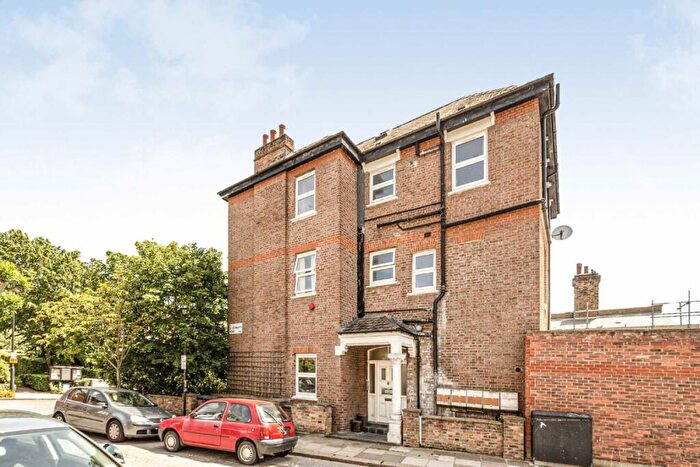 2 Bedroom Flat To Rent In Fordwych Road, West Hampstead, NW2