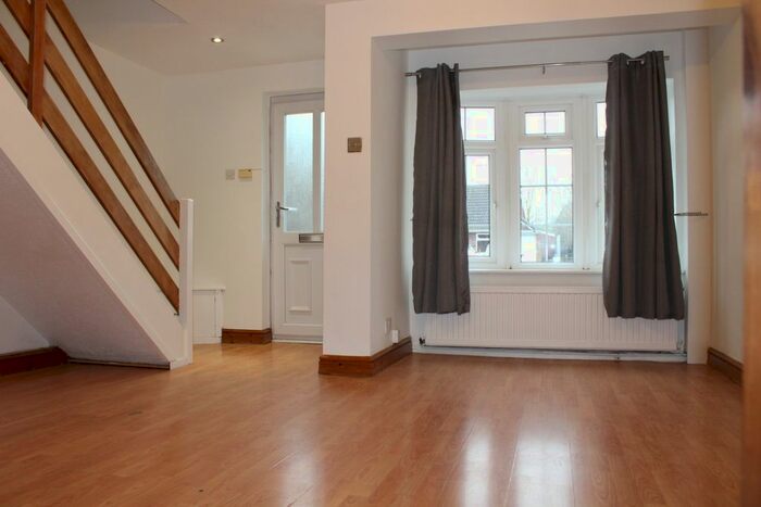 2 Bedroom Semi-Detached House To Rent In Welham Walk, Thurmaston, Leicester, LE4