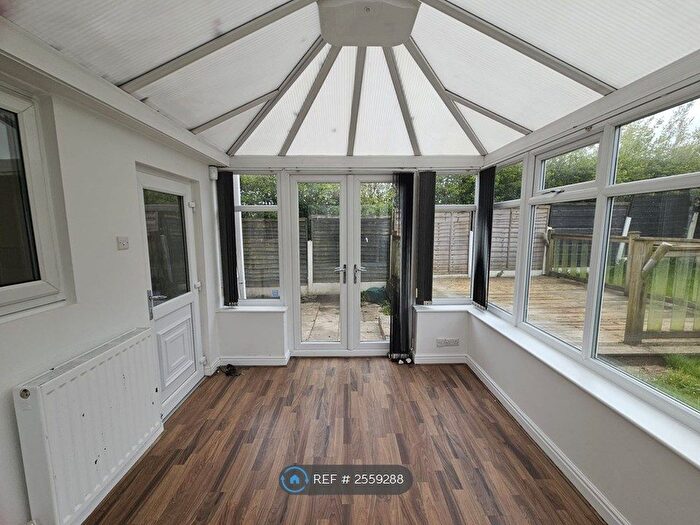 3 Bedroom Terraced House To Rent In Sportside Close, Worsley, Manchester, M28