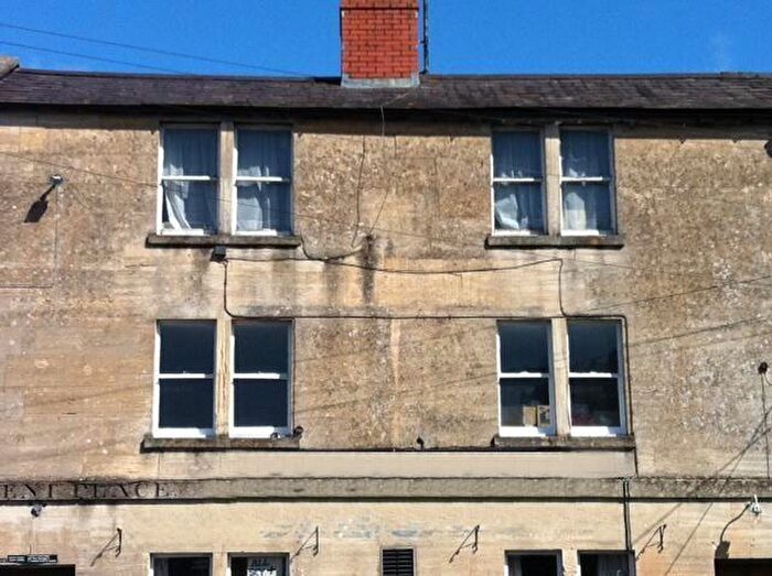3 Bedroom Flat To Rent In Trowbridge Road, Bradford On Avon, BA15