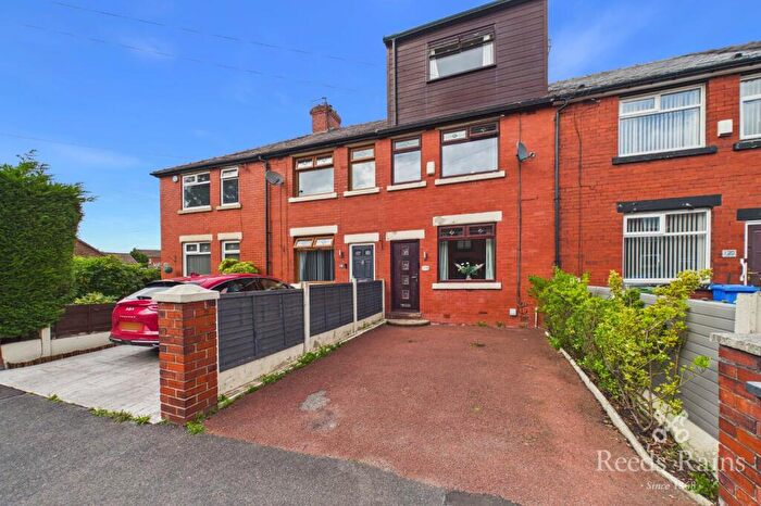 3 Bedroom Terraced House For Sale In Lodge Lane, Dukinfield, Greater Manchester, SK16