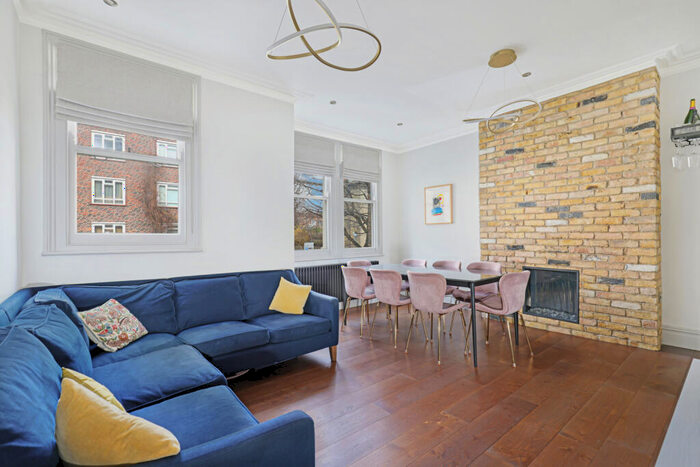 2 Bedroom Flat To Rent In Lofting Road, Barnsbury, N1