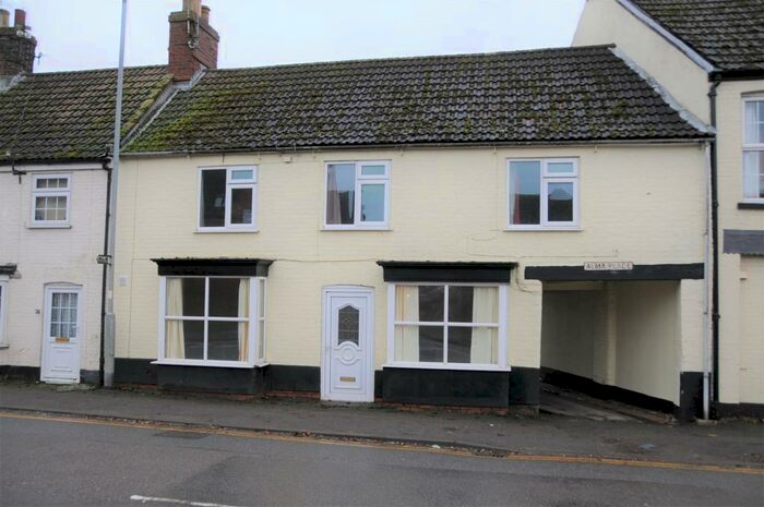 2 Bedroom Flat To Rent In Halton Road, Spilsby, PE23