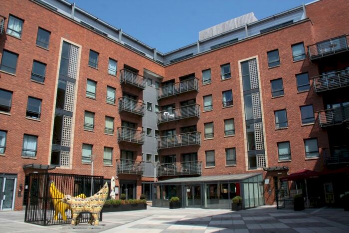 2 Bedroom Apartment To Rent In Hudson Gardens, Duke Street City Centre, L1
