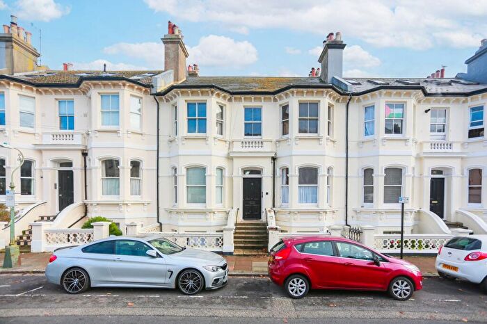 1 Bedroom Flat For Sale In Seafield Road, Hove, BN3