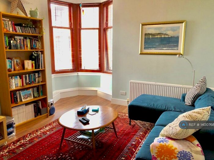 2 Bedroom Flat To Rent In Firhill Road, Glasgow, G20