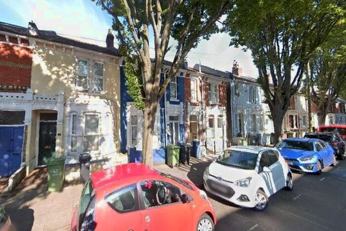 4 Bedroom Property To Rent In Frensham Road, Southsea, PO4