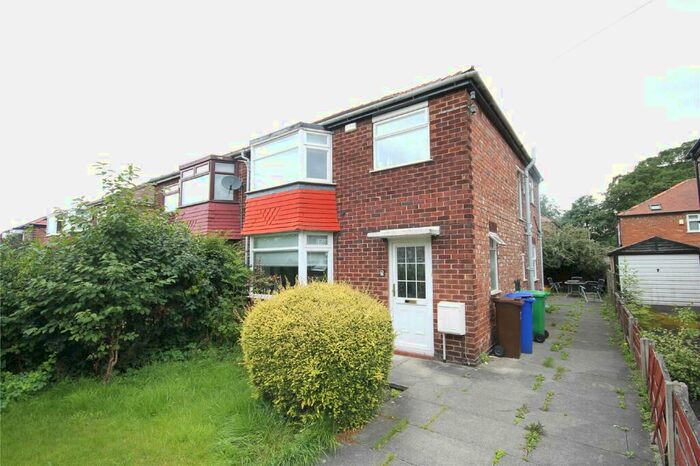3 Bedroom Semi-Detached House To Rent In Jayton Avenue, East Didsbury, Manchester, M20