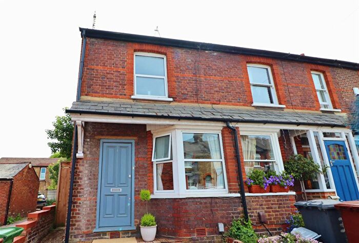 2 Bedroom Property To Rent In Station Road, Radlett, WD7