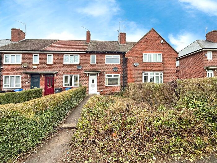 2 Bedroom Terraced House To Rent In Crowder Close, Sheffield, S5