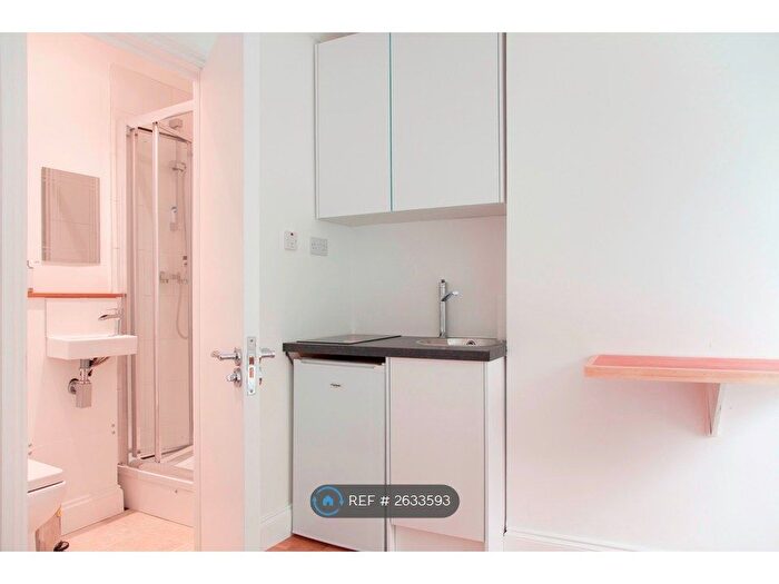 Studio To Rent In Albion Way, London, SE13