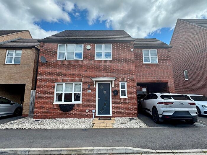 4 Bedroom Detached House For Sale In Ocean Drive, Warsop, Mansfield, NG20