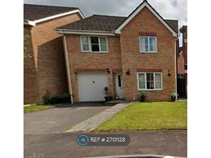 4 Bedroom Detached House To Rent In Llys Llwyfen, Swansea, SA7