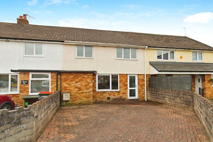 3 Bedroom Terraced House For Sale In Marysfield Close, Marshfield, Cardiff, CF3