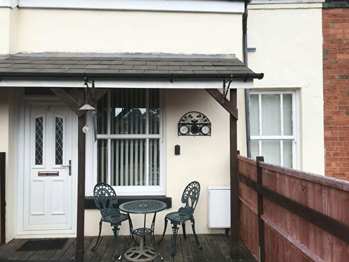 1 Bedroom Apartment For Sale In Green Court, Warwick Road, Acocks Green, B27