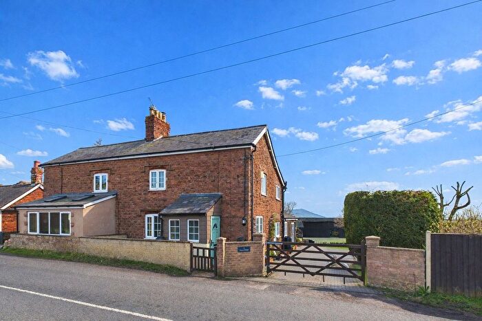 4 Bedroom Semi-Detached House For Sale In Ross-On-Wye, HR9