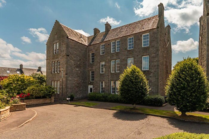 2 Bedroom Flat For Sale In / Mid Steil, Edinburgh, EH10