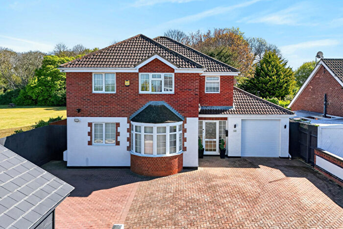 6 Bedroom Detached House For Sale In Fitzwilliam Drive., Barton Seagrave, NN15