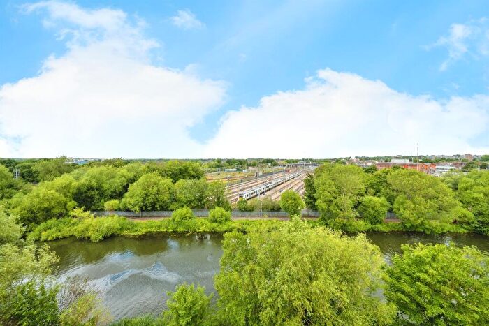 4 Bedroom Penthouse For Sale In Palgrave Road, Bedford, MK42