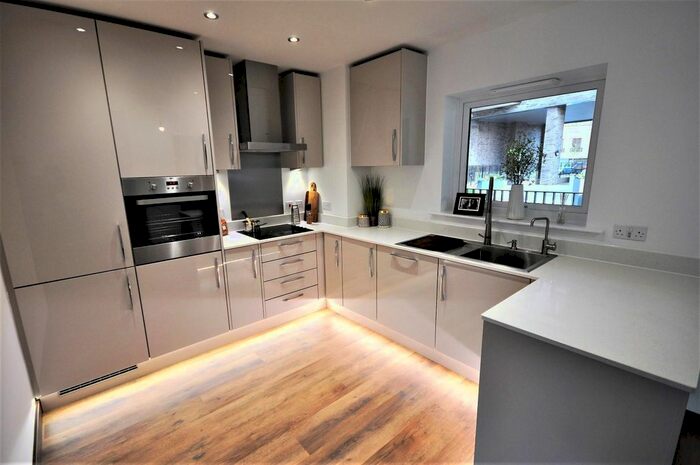 1 Bedroom Flat To Rent In Conway Court, Marri Street, Watford, WD24