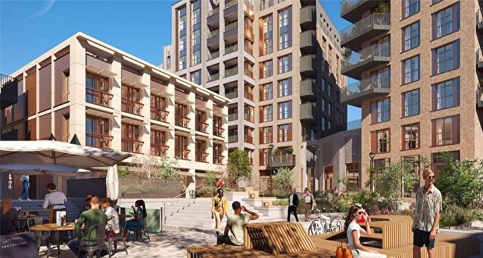 2 Bedroom Flat To Rent In Opus House, Salutation Gardens, London, WC1X