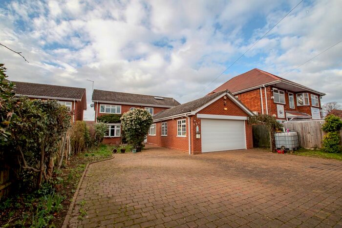 5 Bedroom Detached House To Rent In Eastfield Road, Peterborough, PE1