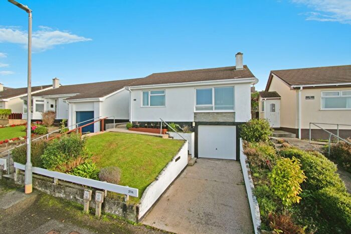 2 Bedroom Property To Rent In Loe Valley Road, Helston, TR13