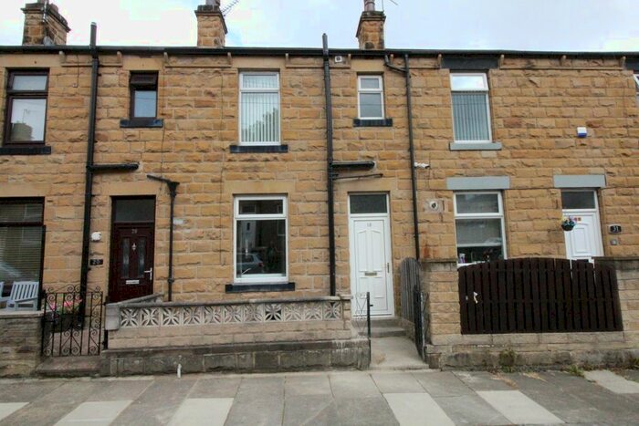 2 Bedroom Terraced House To Rent In Amber Street, Batley, WF17