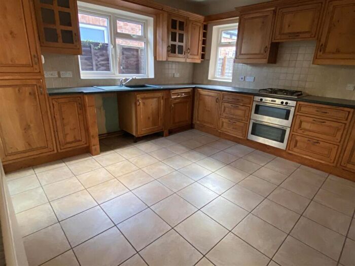 3 Bedroom Detached House To Rent In Derby Road, Melbourne, Derby, DE73
