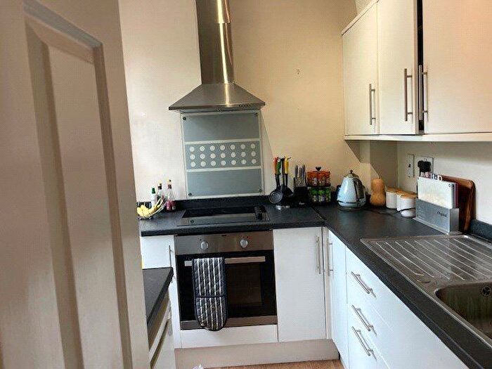 2 Bedroom Flat To Rent In Rivermead House, Lower Church Road, Sandhurst, Berkshire, GU47