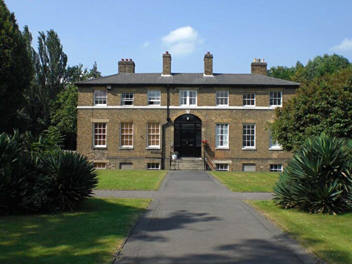 2 Bedroom Apartment To Rent In Connaught Mews, Woolwich, SE18