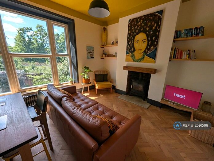 1 Bedroom Flat To Rent In Auckland Hill, London, SE27