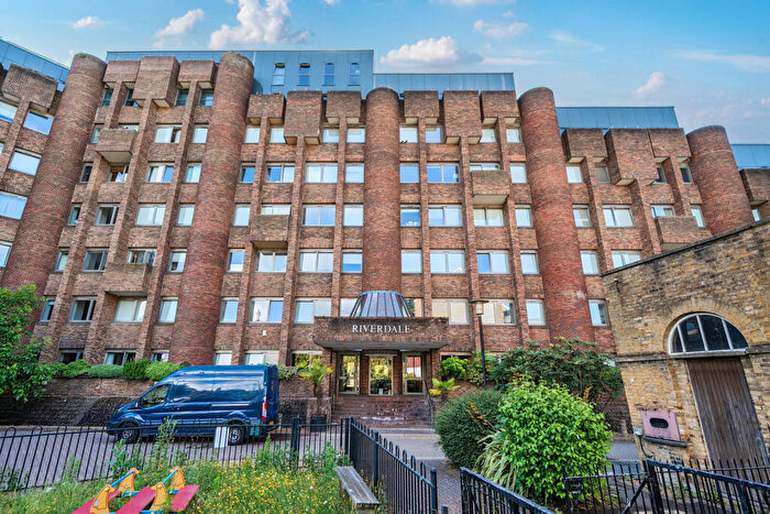 Studio To Rent In Molesworth Street, Lewisham, London, SE13