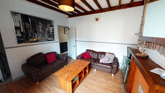 4 Bedroom Terraced House To Rent In Ridding Terrace, Nottingham, , New, NG3