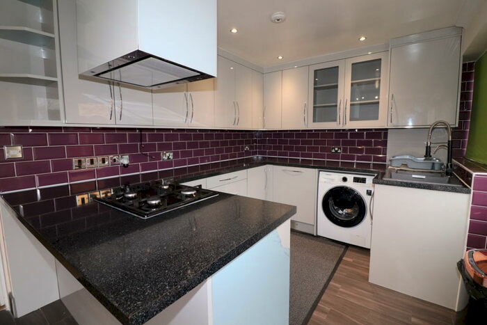 3 Bedroom House To Rent In West Malling Way, Hornchurch, RM12