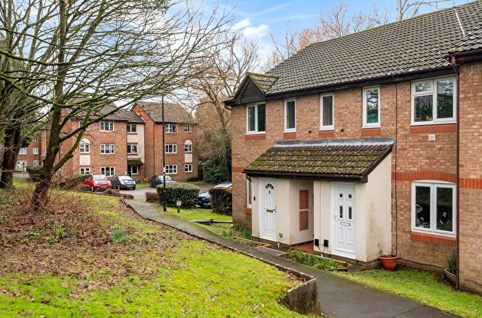 1 Bedroom Maisonette For Sale In Nutfield Court, Maybush, Southampton, Hampshire, SO16