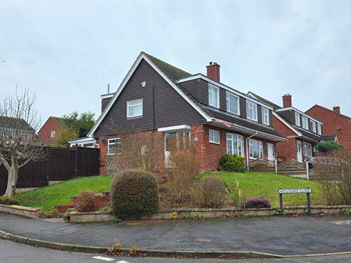 3 Bedroom Semi Detached House For Sale In Grange Drive, Melton Mowbray, LE13