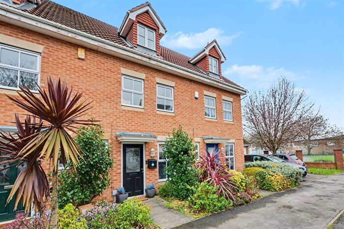 3 Bedroom Terraced House For Sale In Topliff Road, Chilwell, Nottingham, NG9