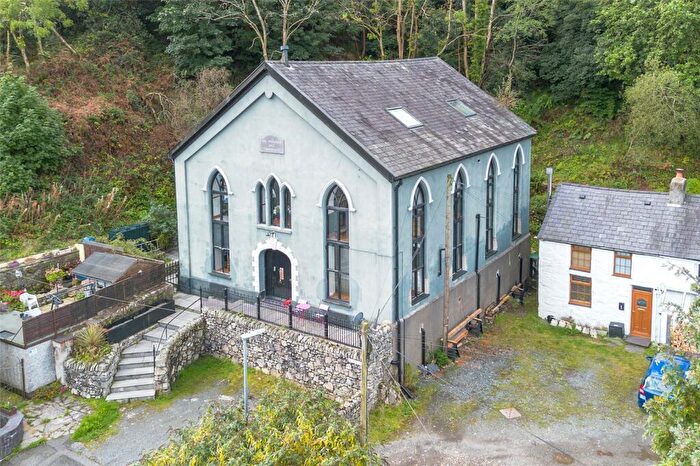 4 Bedroom Detached House For Sale In Bryn Crwn, Cwm-y-Glo, Caernarfon, Gwynedd, LL55