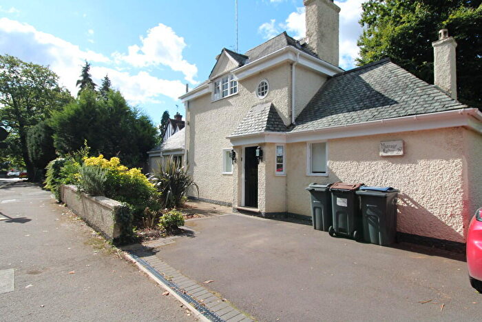 4 Bedroom Detached House To Rent In Vicarage Road, Edgbaston, B15