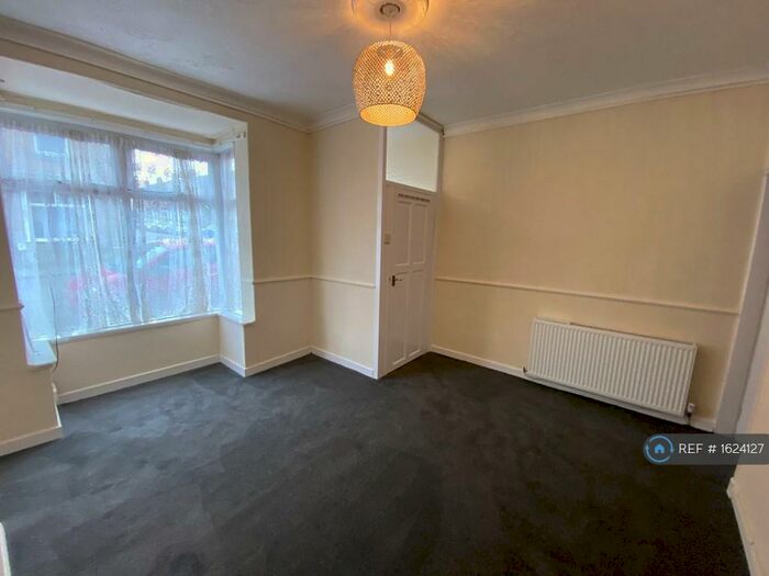 2 Bedroom End Of Terrace House To Rent In Newfoundland Street, Darlington, DL3