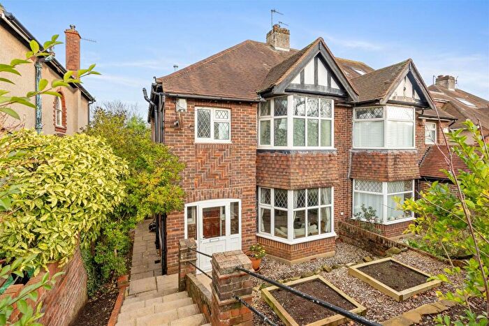 3 Bedroom Semi Detached House For Sale In Nevill Road, Hove, BN3