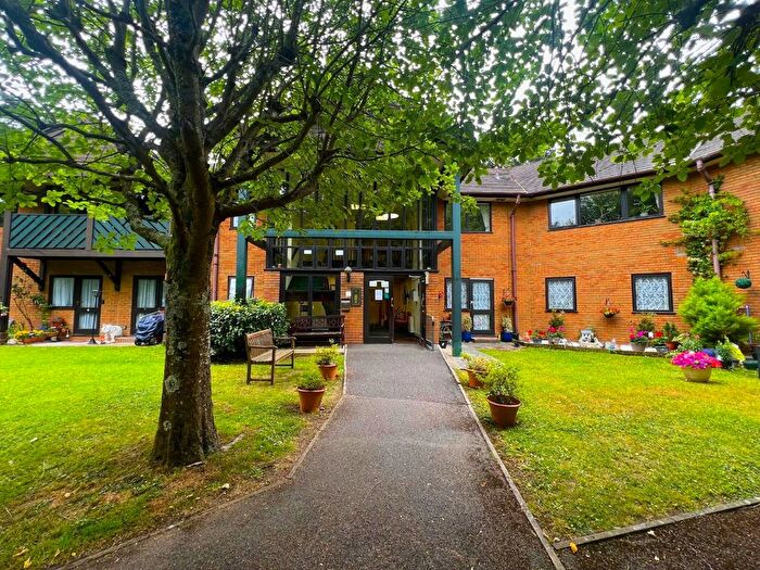 1 Bedroom Flat To Rent In Wessex Road, West End, Southampton, Hampshire, SO18