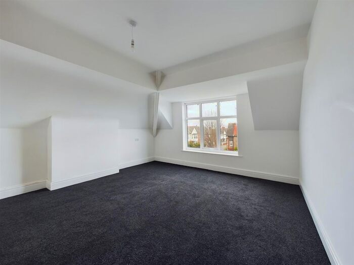 3 Bedroom Flat To Rent In Mount Road, Wallasey, CH45