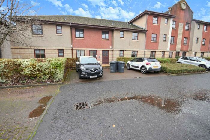2 Bedroom Flat To Rent In Fleming Avenue, Clydebank, G81