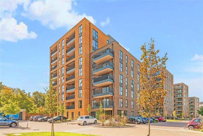 2 Bedroom Flat To Rent In Bowen Drive, London, SE7