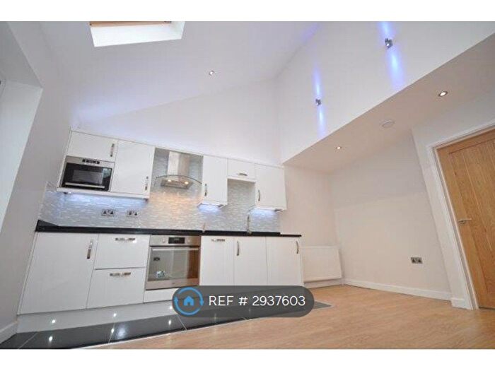 1 Bedroom Flat To Rent In Buckingham Corner, Bicester, OX26