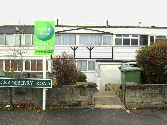 3 Bedroom House To Rent In Craneberry Road, Birmingham, B37