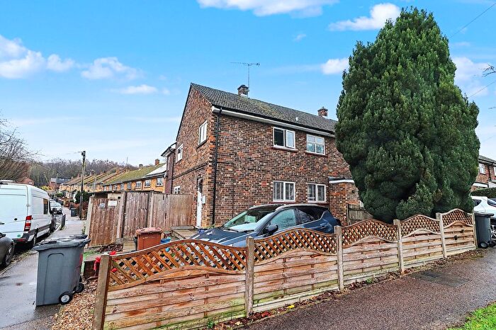 4 Bedroom End Terrace House For Sale In Warwick Road, Stevenage, Hertfordshire, SG2